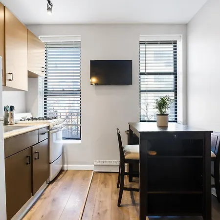 Central Living In Times Square